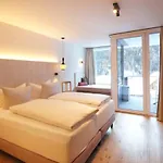 Arlbergerin - Design & Tiroler Gemuetlichkeit (adults Only) Hotel
