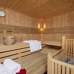 Arlbergerin - Design & Tiroler Gemuetlichkeit (adults Only) Otel 4*