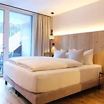 Arlbergerin - Design & Tiroler Gemuetlichkeit (adults Only) Hotel