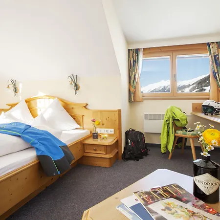 Arlbergerin - Design & Tiroler Gemuetlichkeit (adults Only) St Anton am Arlberg