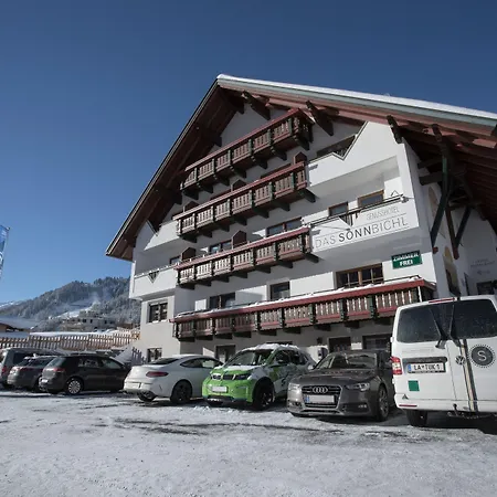 Arlbergerin - Design & Tiroler Gemuetlichkeit (adults Only) Hotel 4*