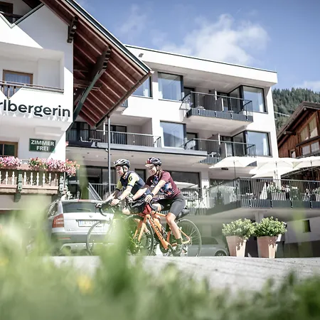 Arlbergerin - Design & Tiroler Gemuetlichkeit (adults Only) Hotel 4*