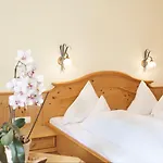 Arlbergerin - Design & Tiroler Gemuetlichkeit (adults Only) 4* Sankt Anton am Arlberg