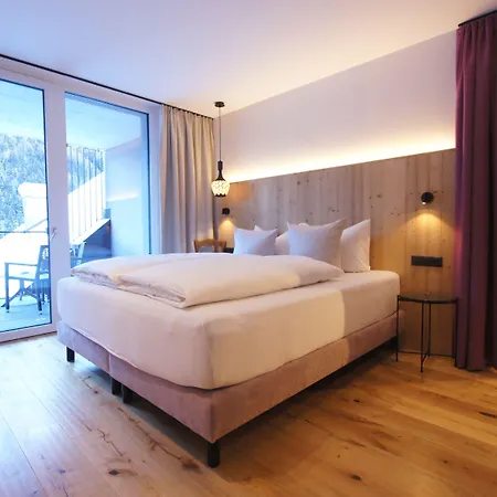 Arlbergerin - Design & Tiroler Gemuetlichkeit (adults Only) מלון