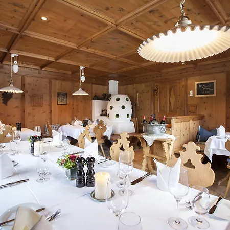Arlbergerin - Tiroler Gemütlichkeit&design 4*