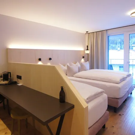 Arlbergerin - Design & Tiroler Gemuetlichkeit (adults Only) Отель Санкт-Антон-ам-Арльберг