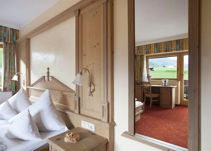 Hotell Arlbergerin - Design & Tiroler Gemuetlichkeit (adults Only)