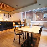 Отель Arlbergerin - Design & Tiroler Gemuetlichkeit (adults Only) 4*