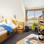 Arlbergerin - Design & Tiroler Gemuetlichkeit (adults Only) Санкт-Антон-ам-Арльберг